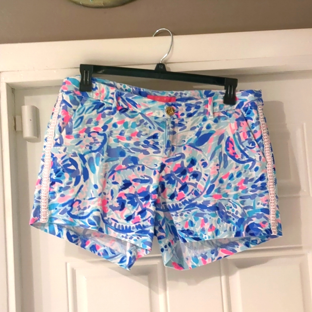 Lilly Pulitzer Size 12 shorts, very cute!